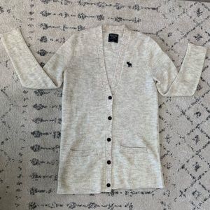 Abercrombie - Icon Boyfriend Cardigan